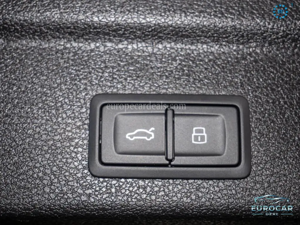 Audi RSQ3