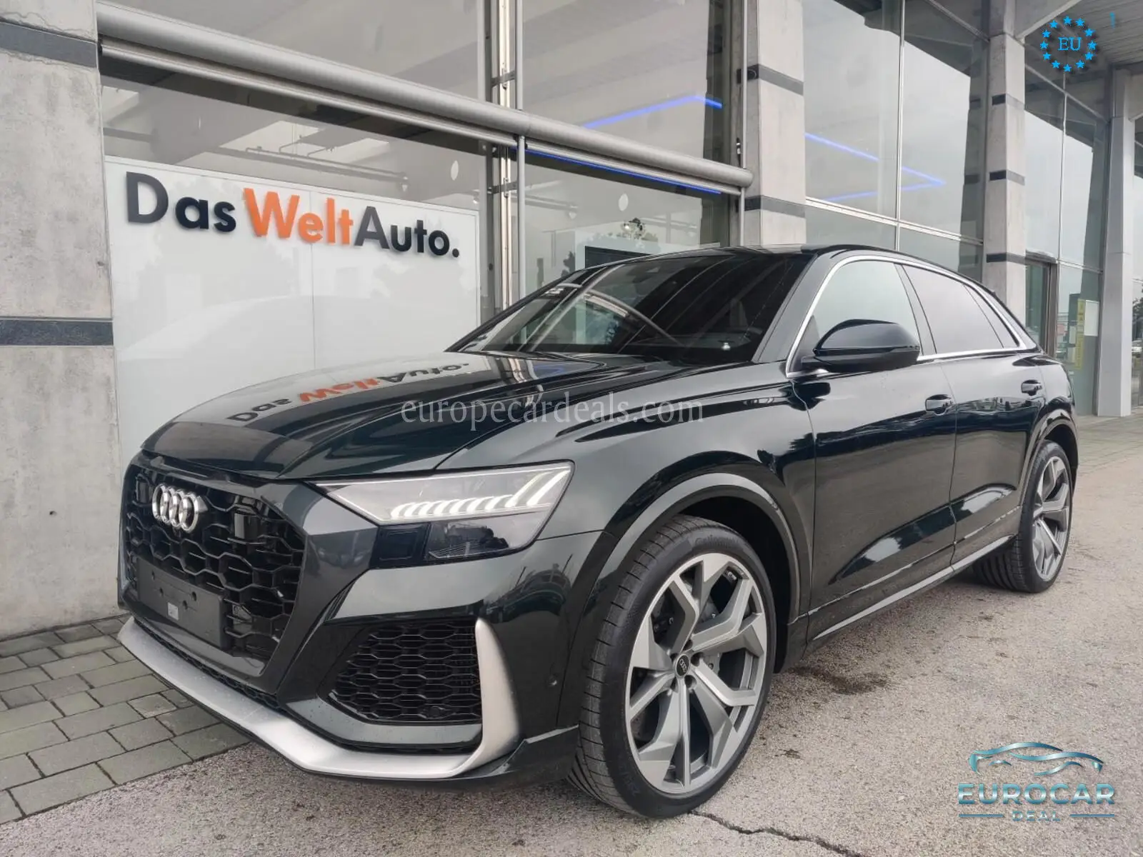 Audi RSQ8
