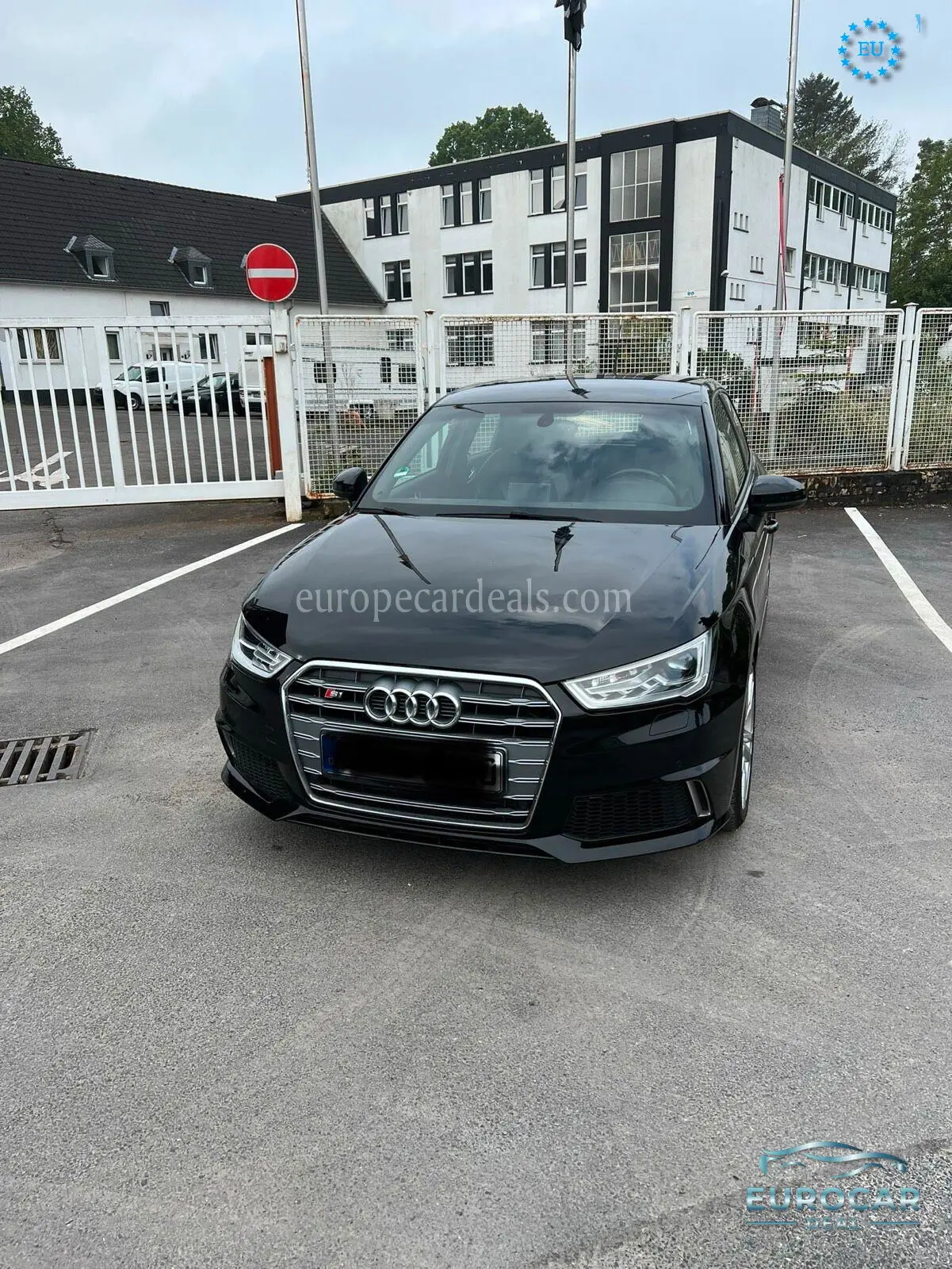 Audi S1