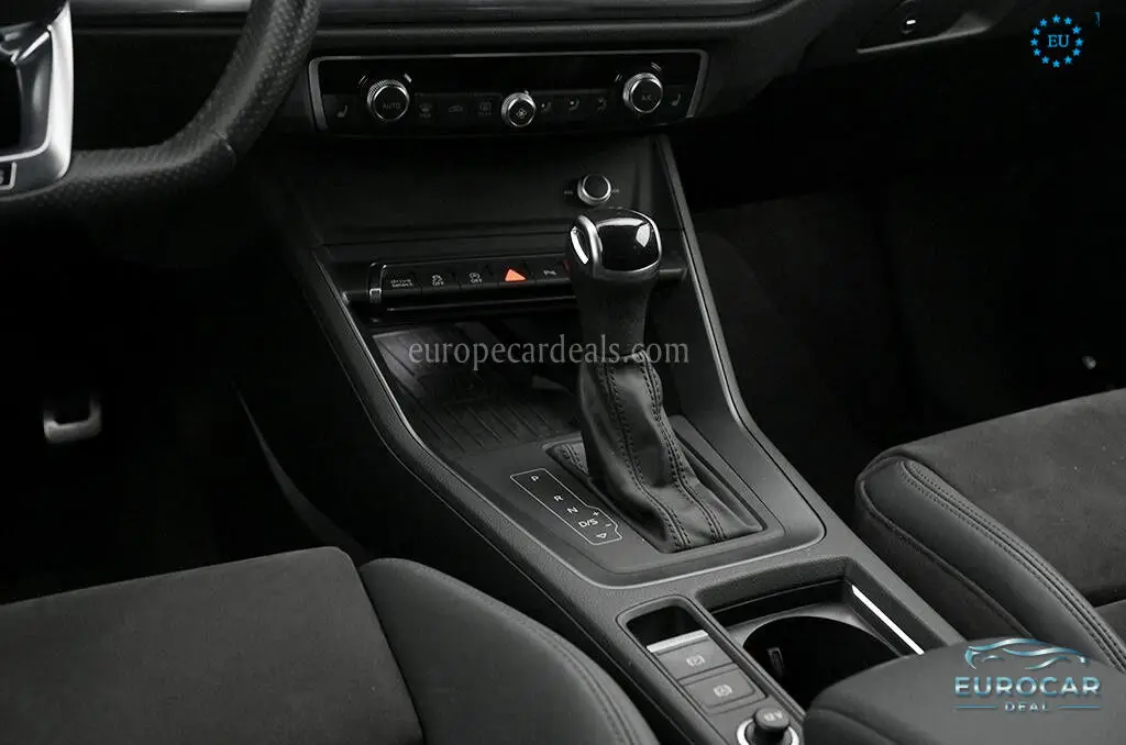 Audi RSQ3