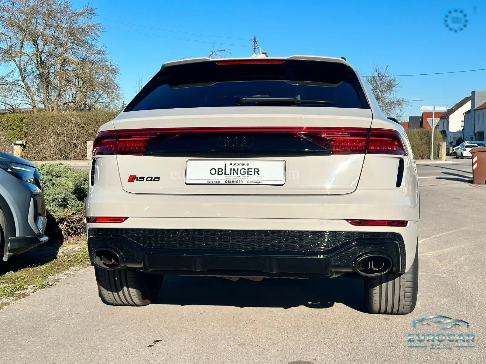 Audi RSQ8