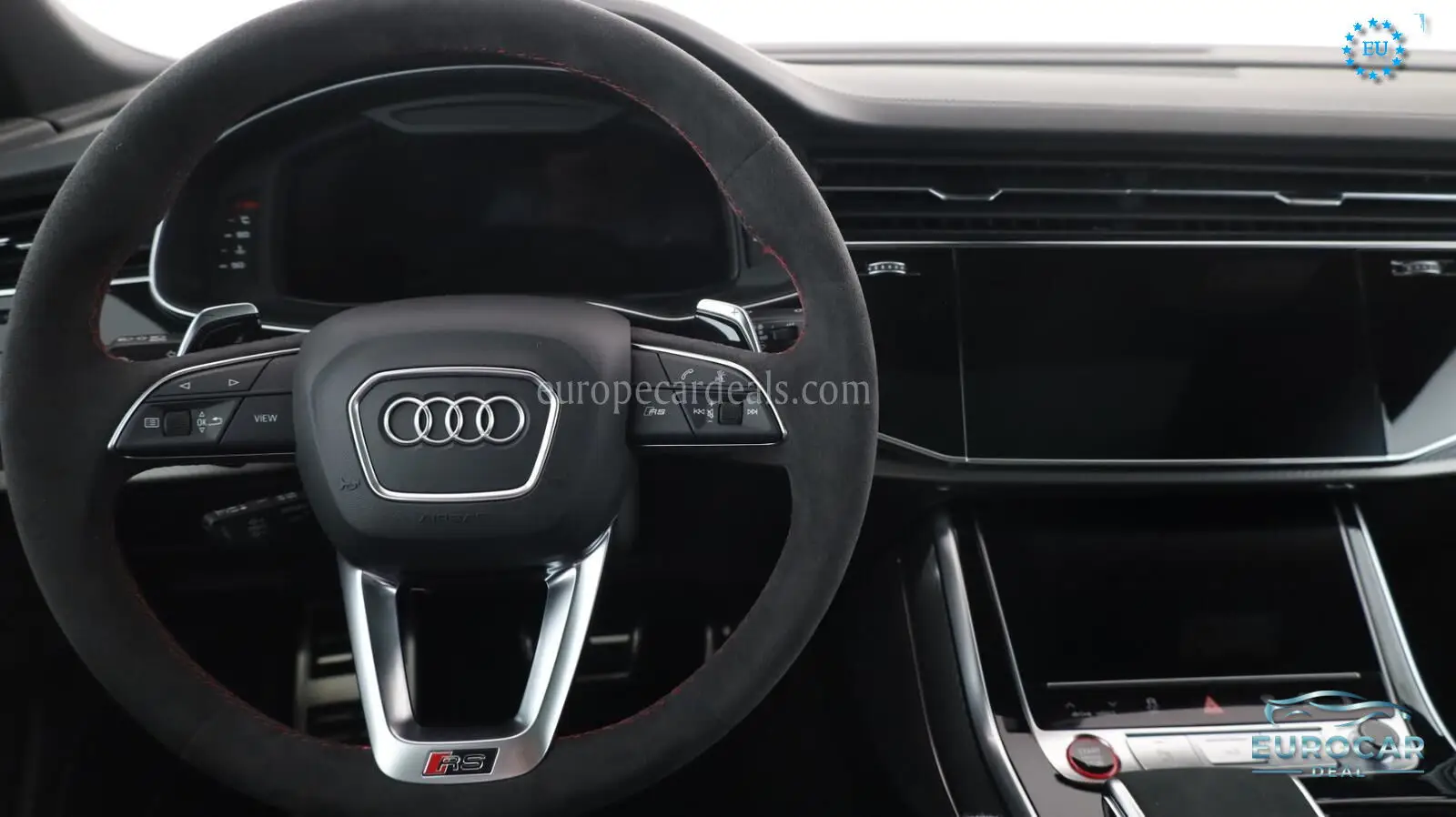 Audi RSQ8