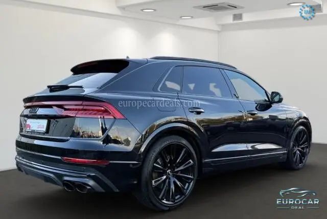 Audi SQ8