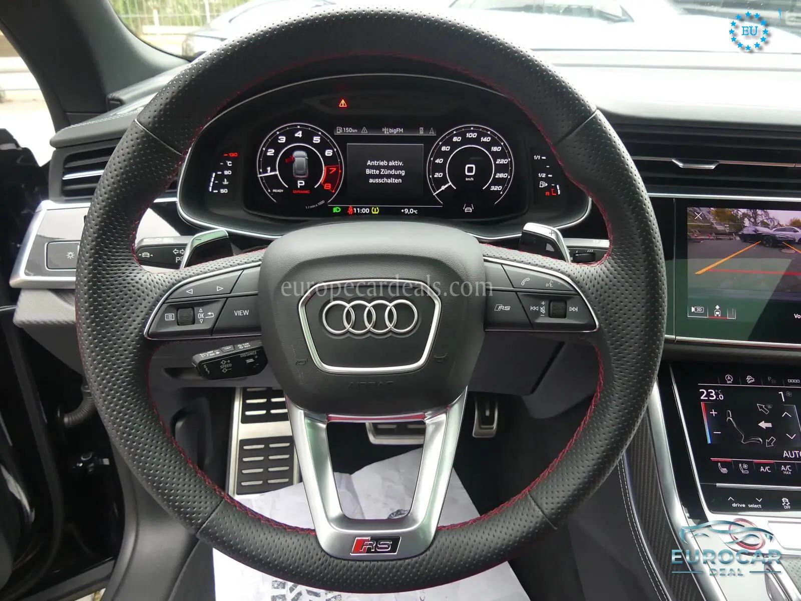 Audi RSQ8