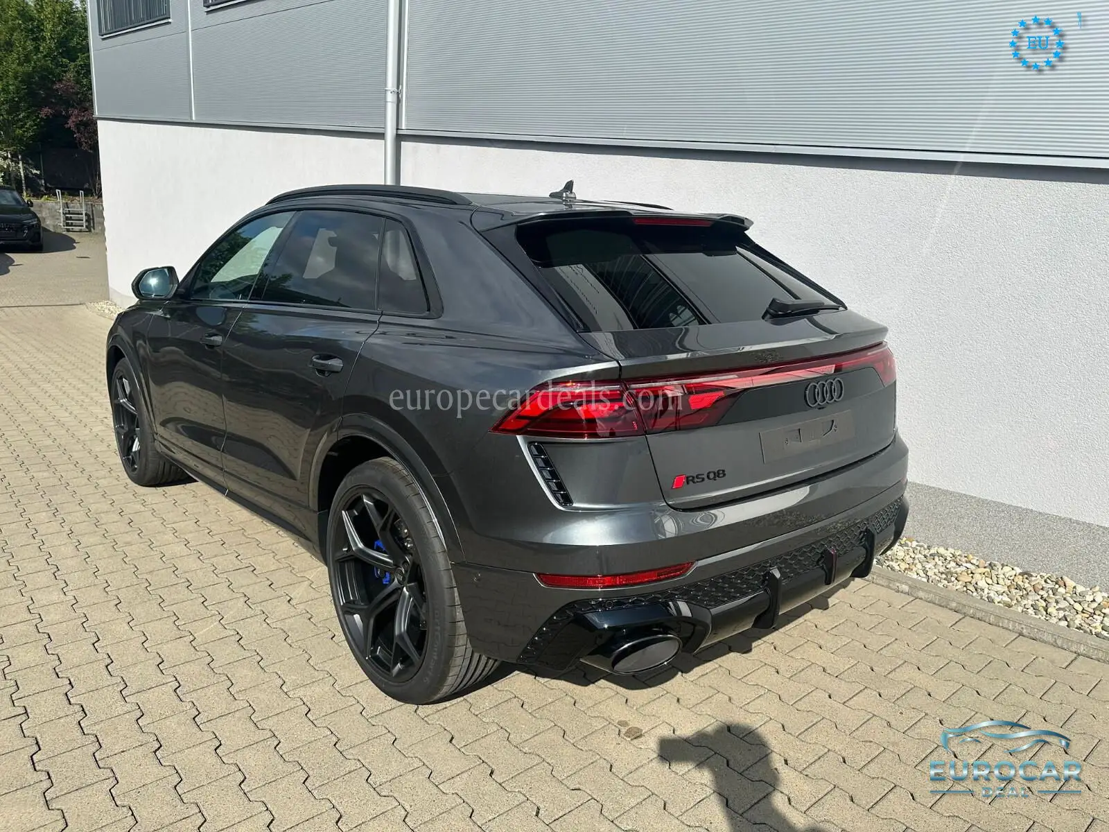 Audi RSQ8