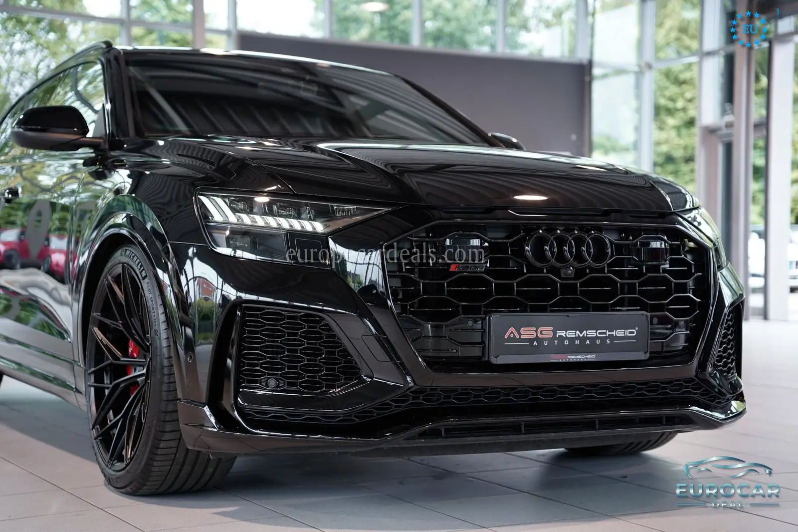 Audi RSQ8