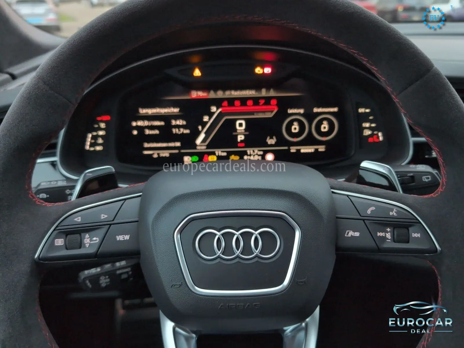 Audi RSQ8