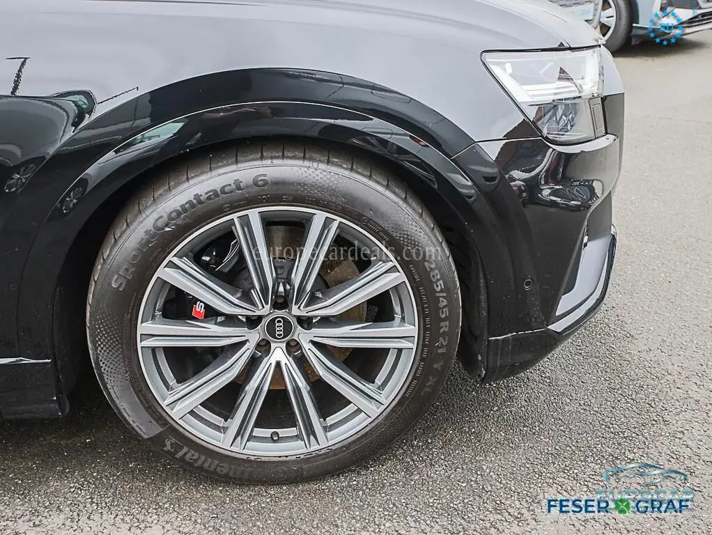 Audi SQ8