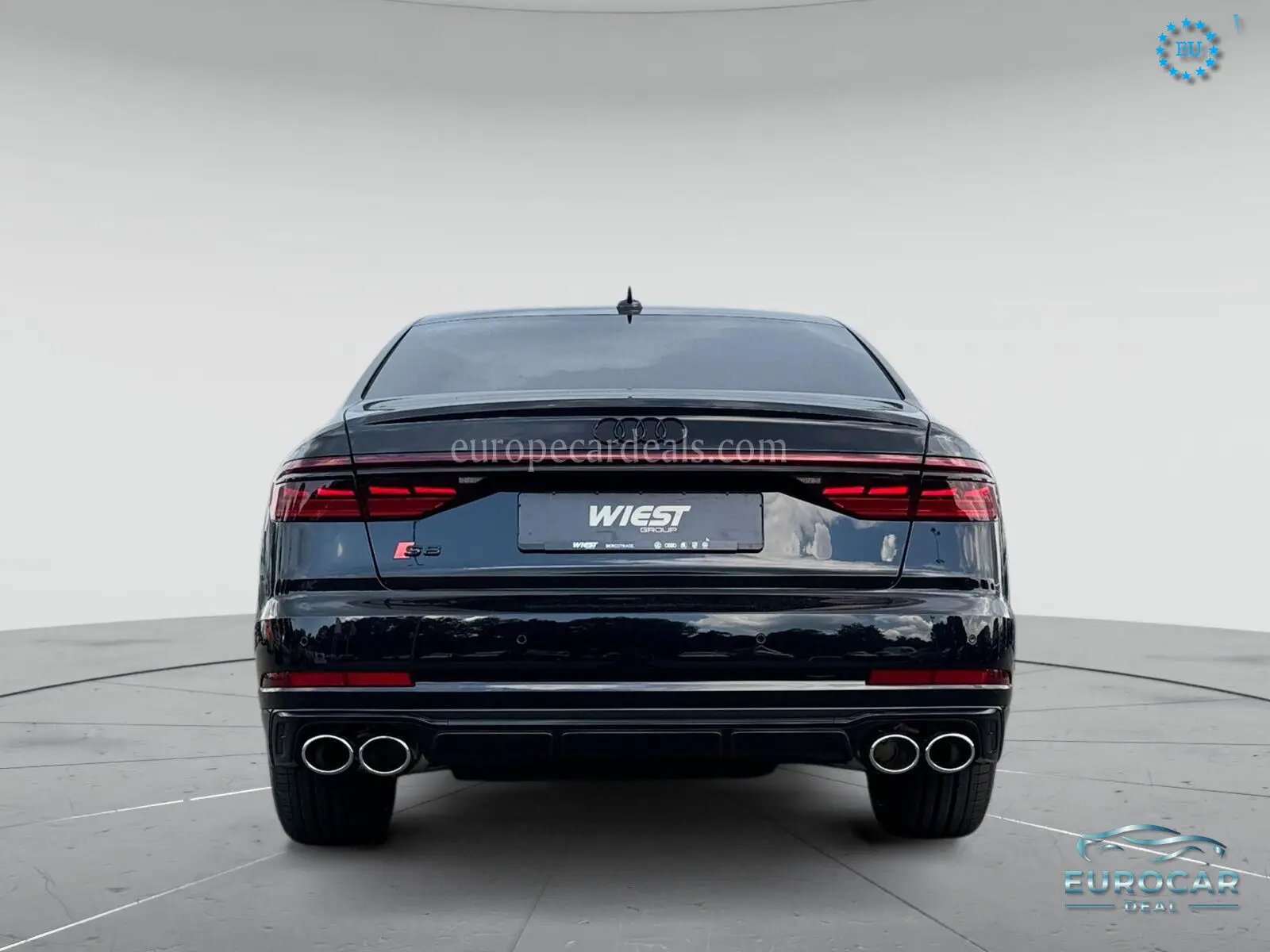 Audi S8