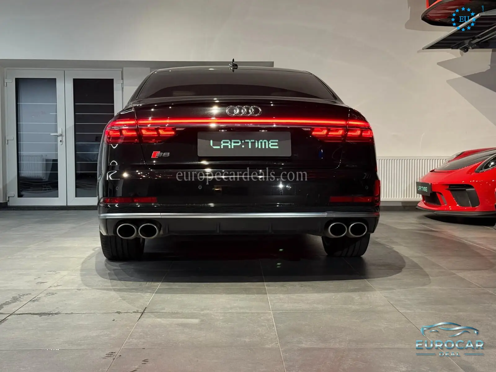 Audi S8