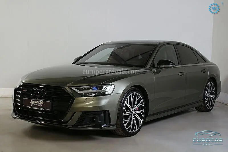 Audi S8