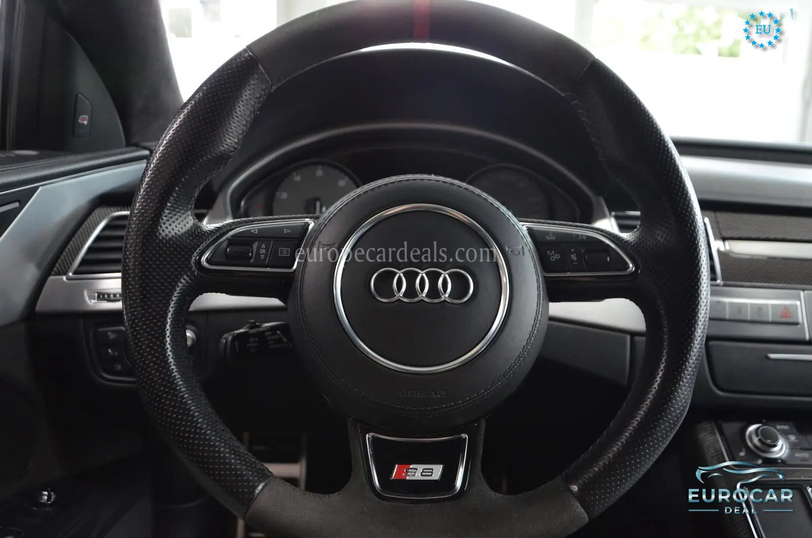 Audi S8