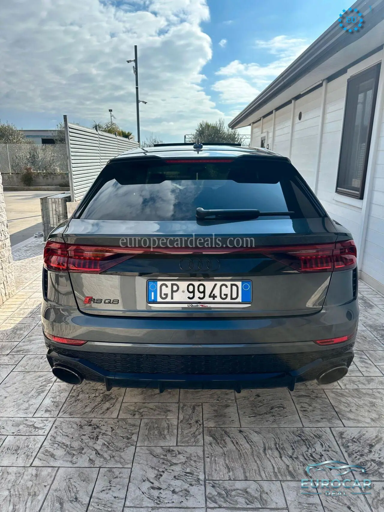 Audi Q8