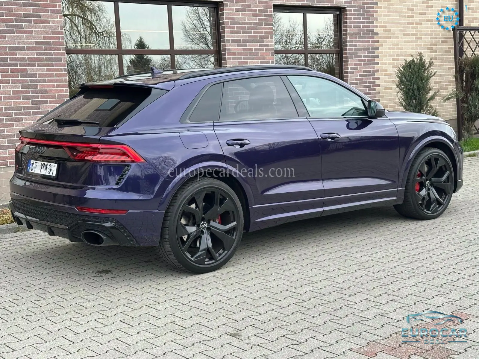 Audi RSQ8