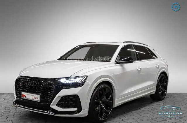 Audi RSQ8