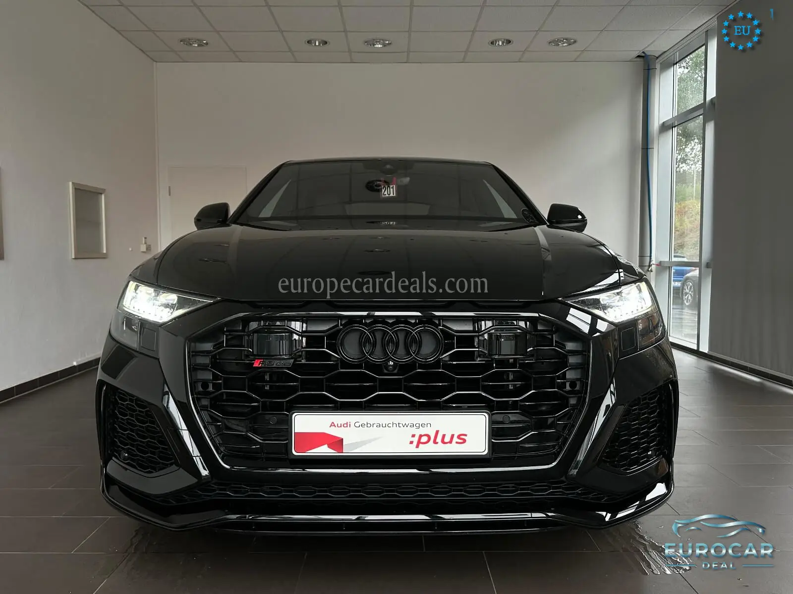 Audi RSQ8