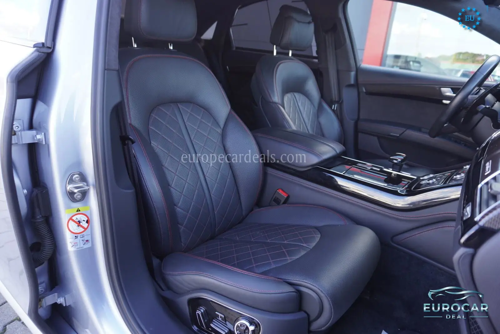 Audi S8