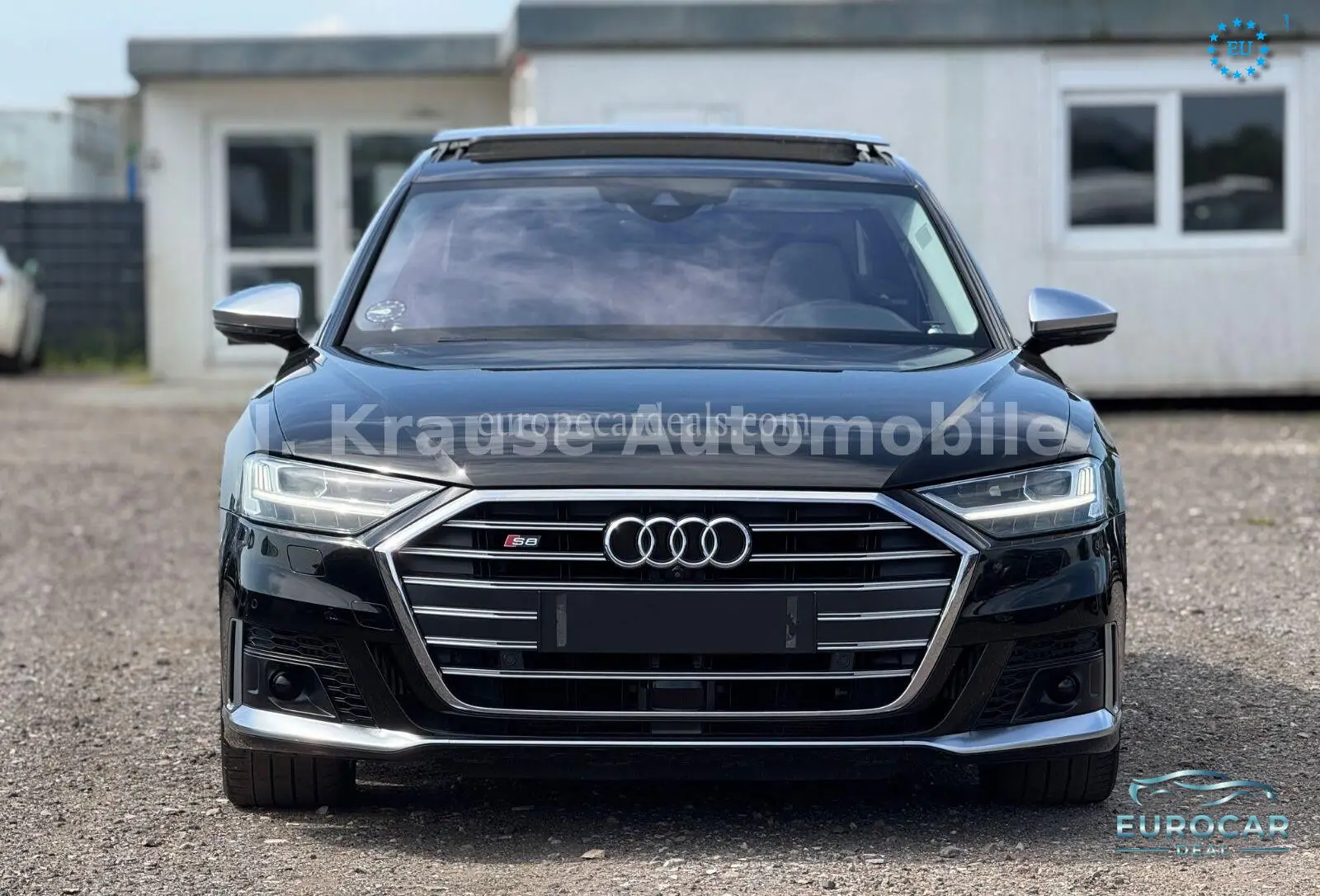 Audi S8