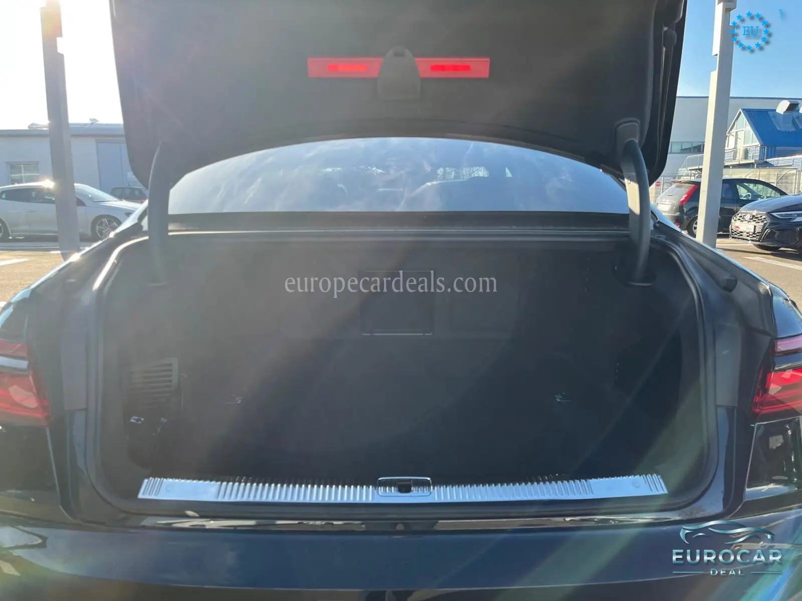 Audi S8