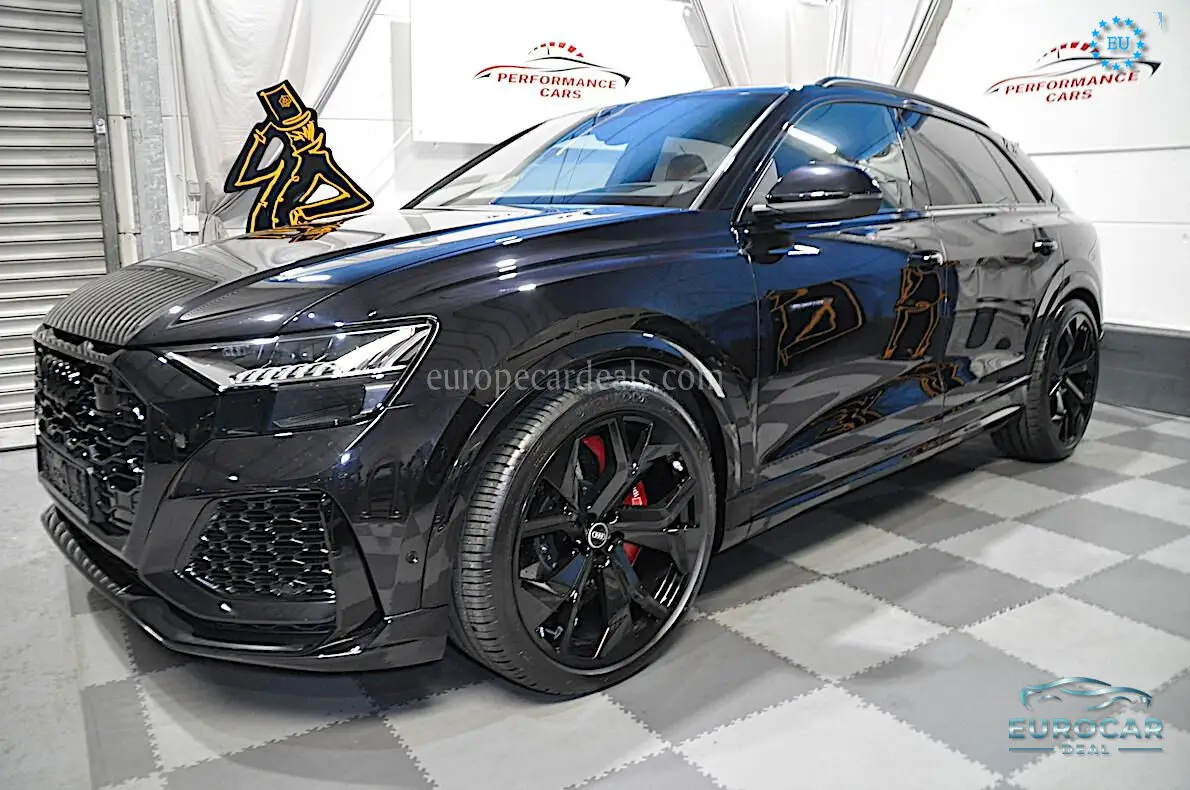 Audi RSQ8