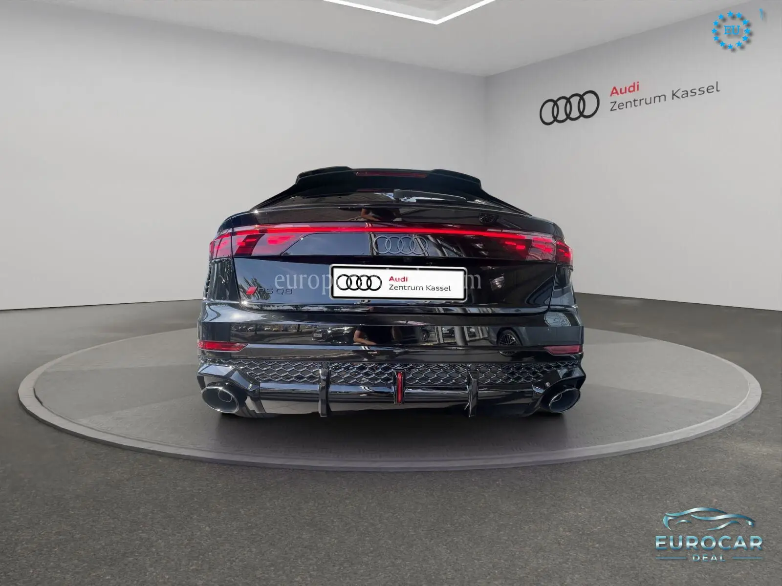Audi RSQ8
