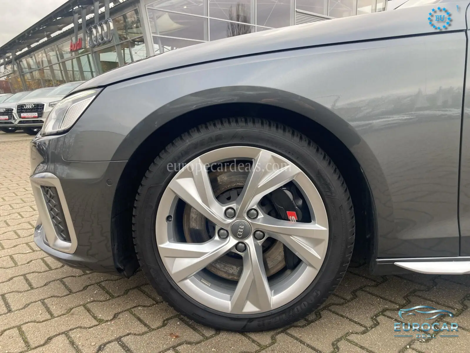 Audi S4