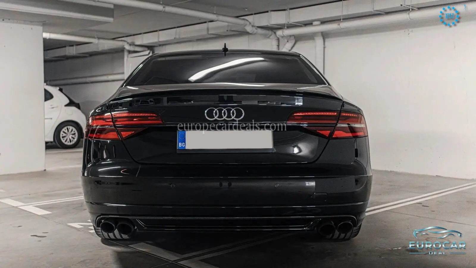 Audi S8