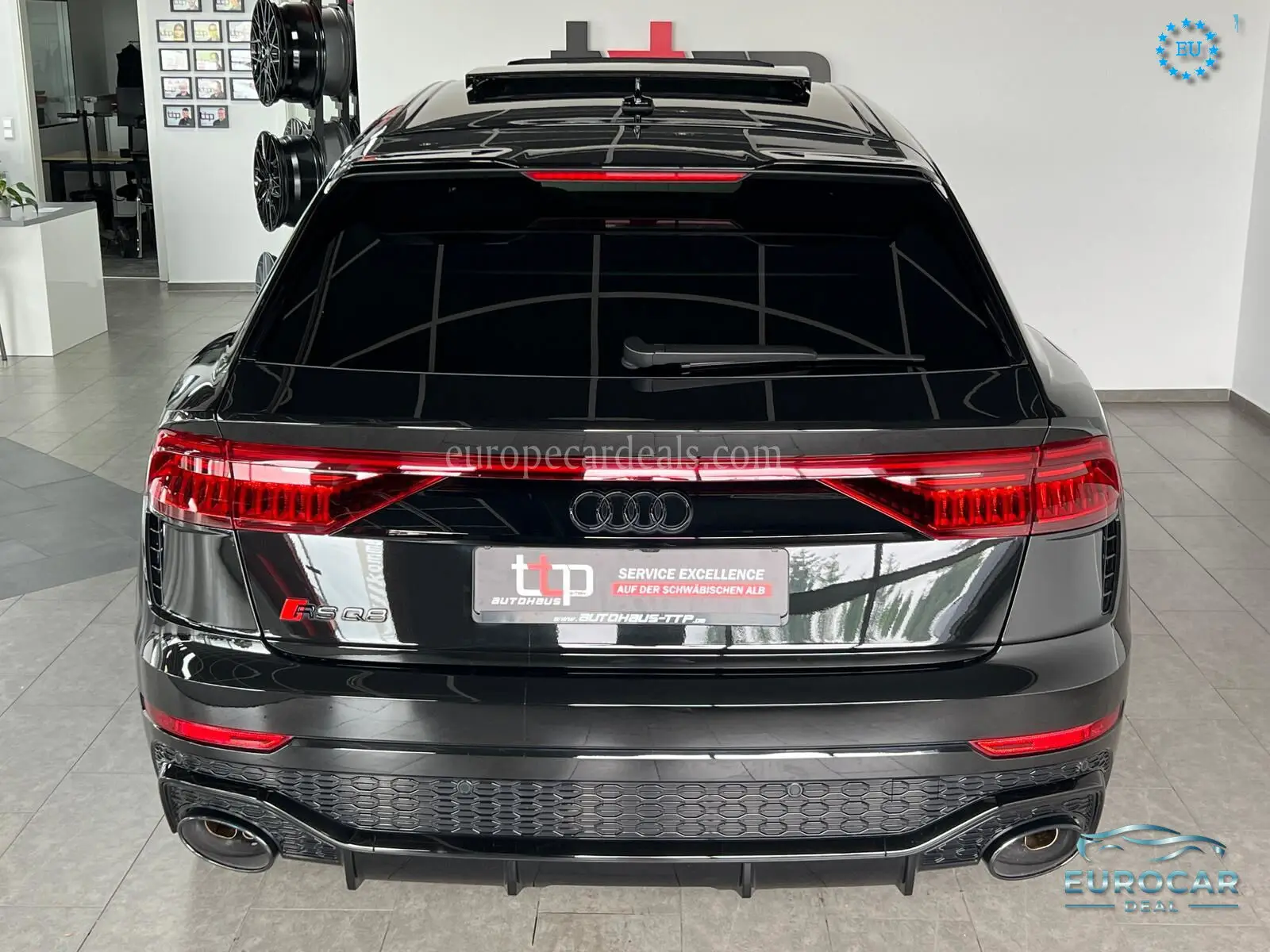 Audi RSQ8