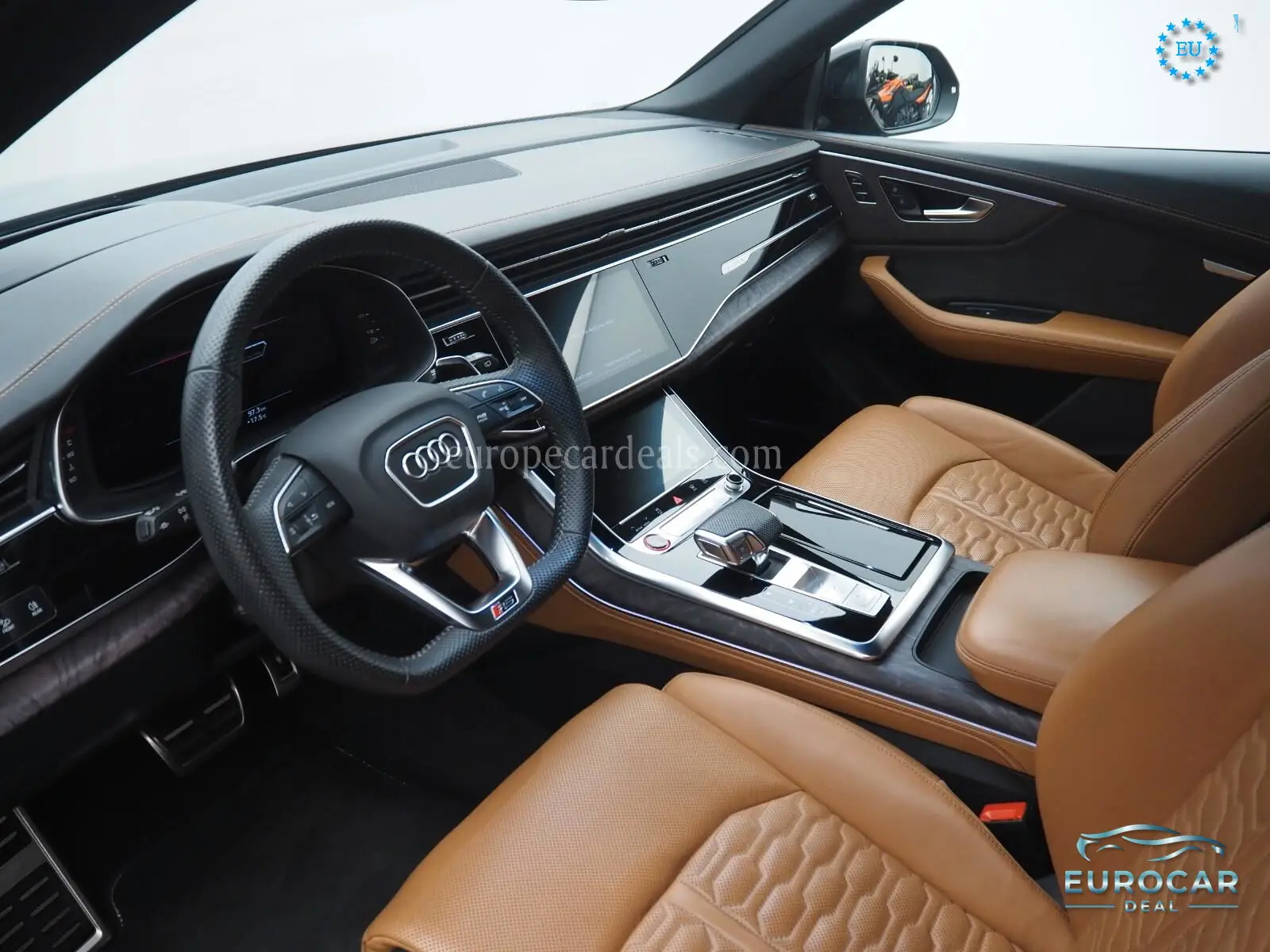 Audi RSQ8