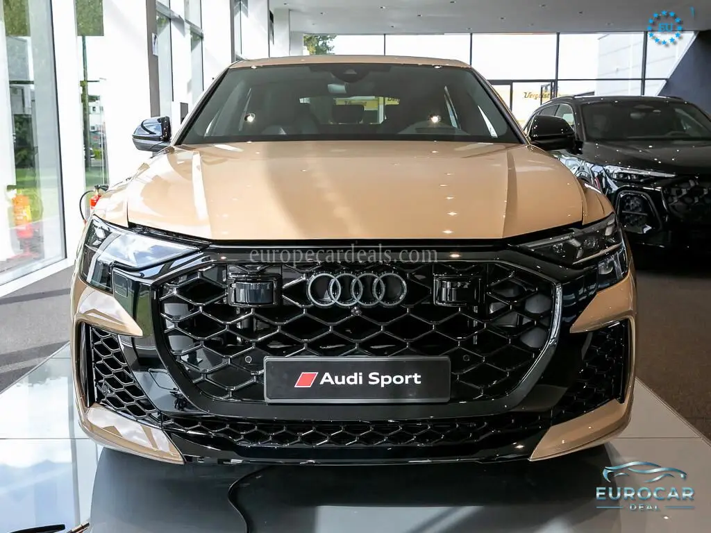 Audi RSQ8