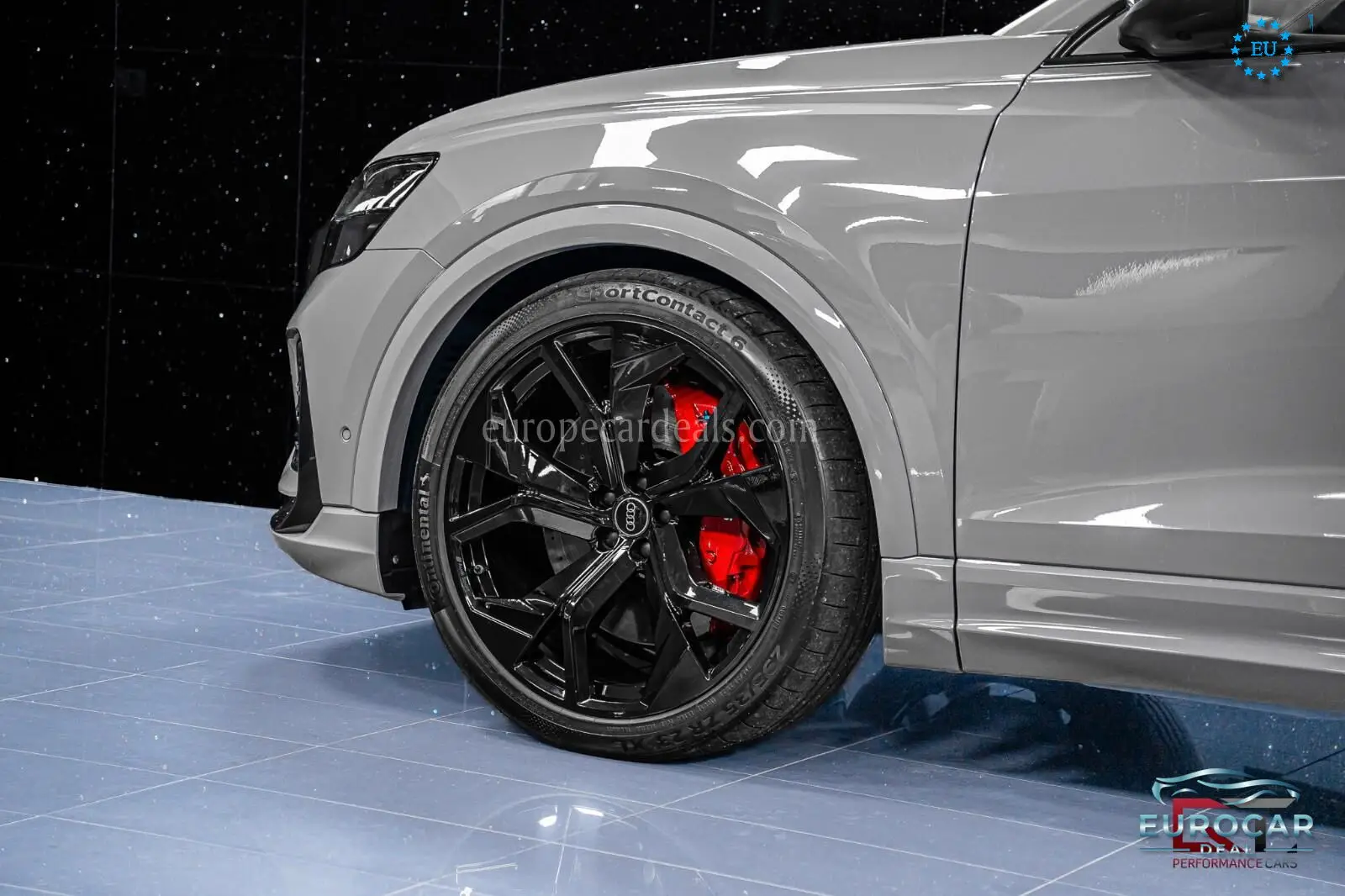 Audi RSQ8