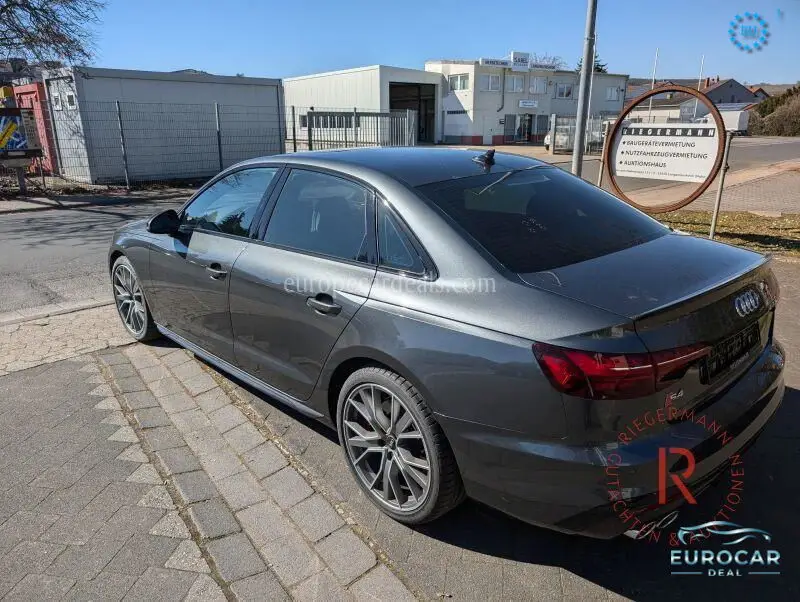 Audi S4