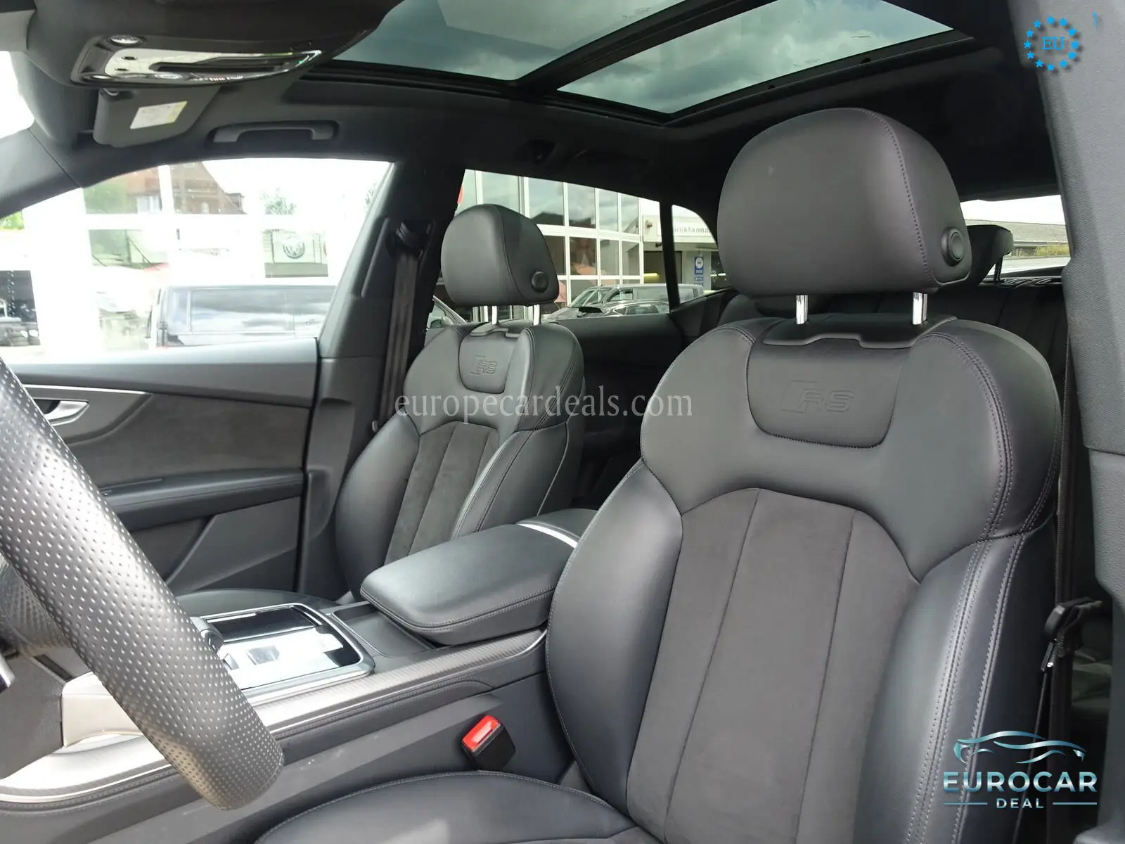 Audi RSQ8