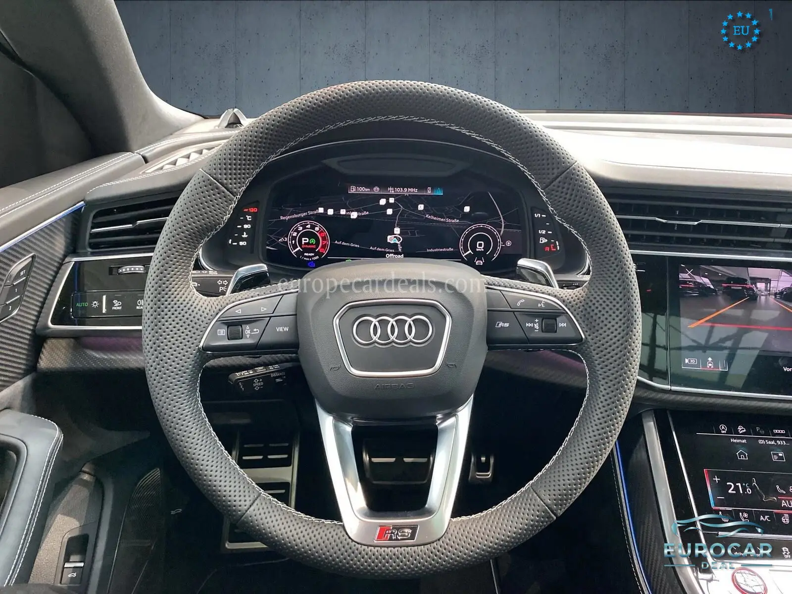 Audi RSQ8