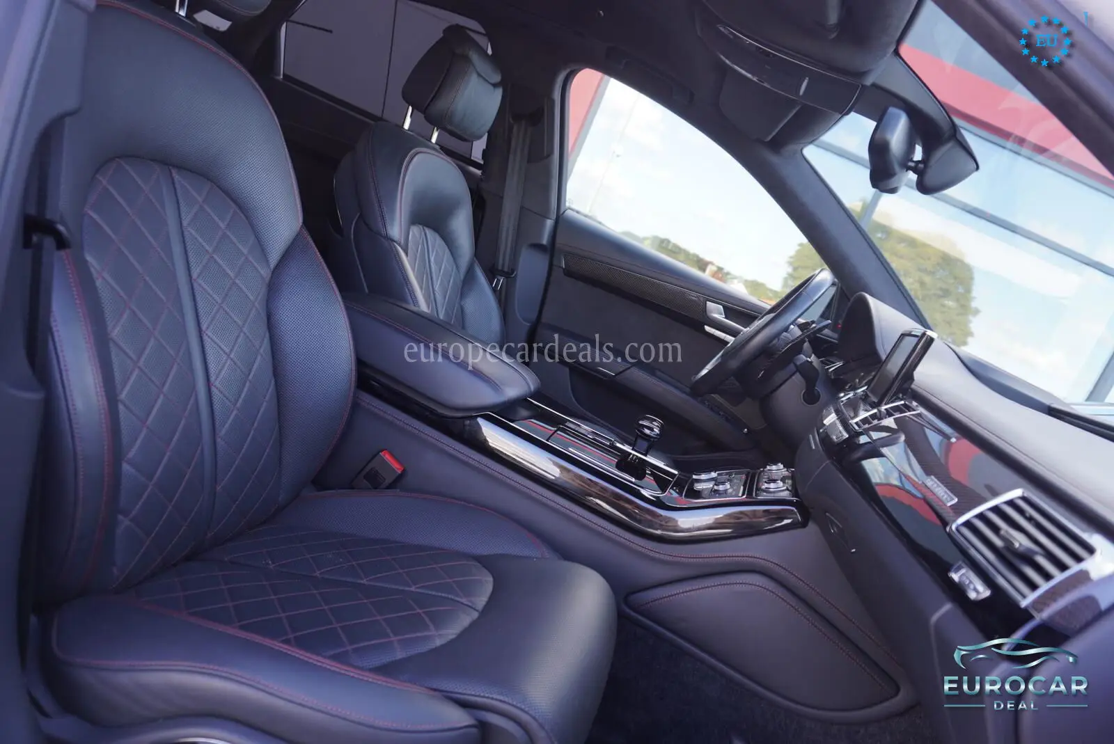 Audi S8