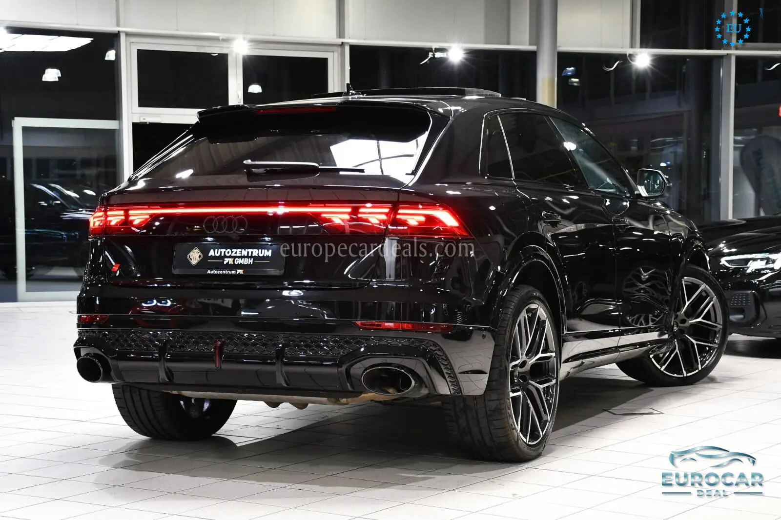 Audi RSQ8