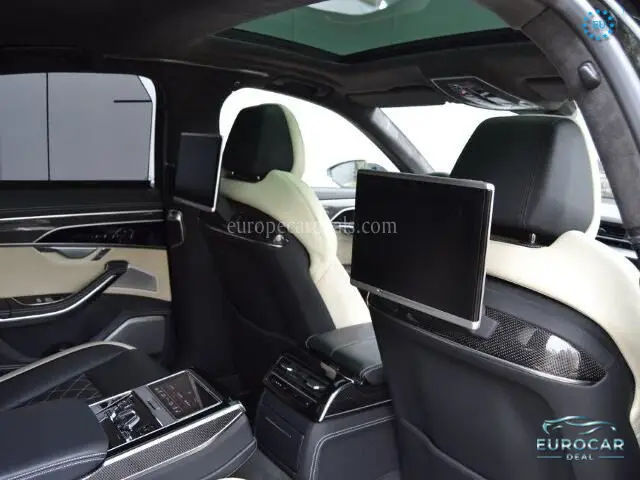Audi S8