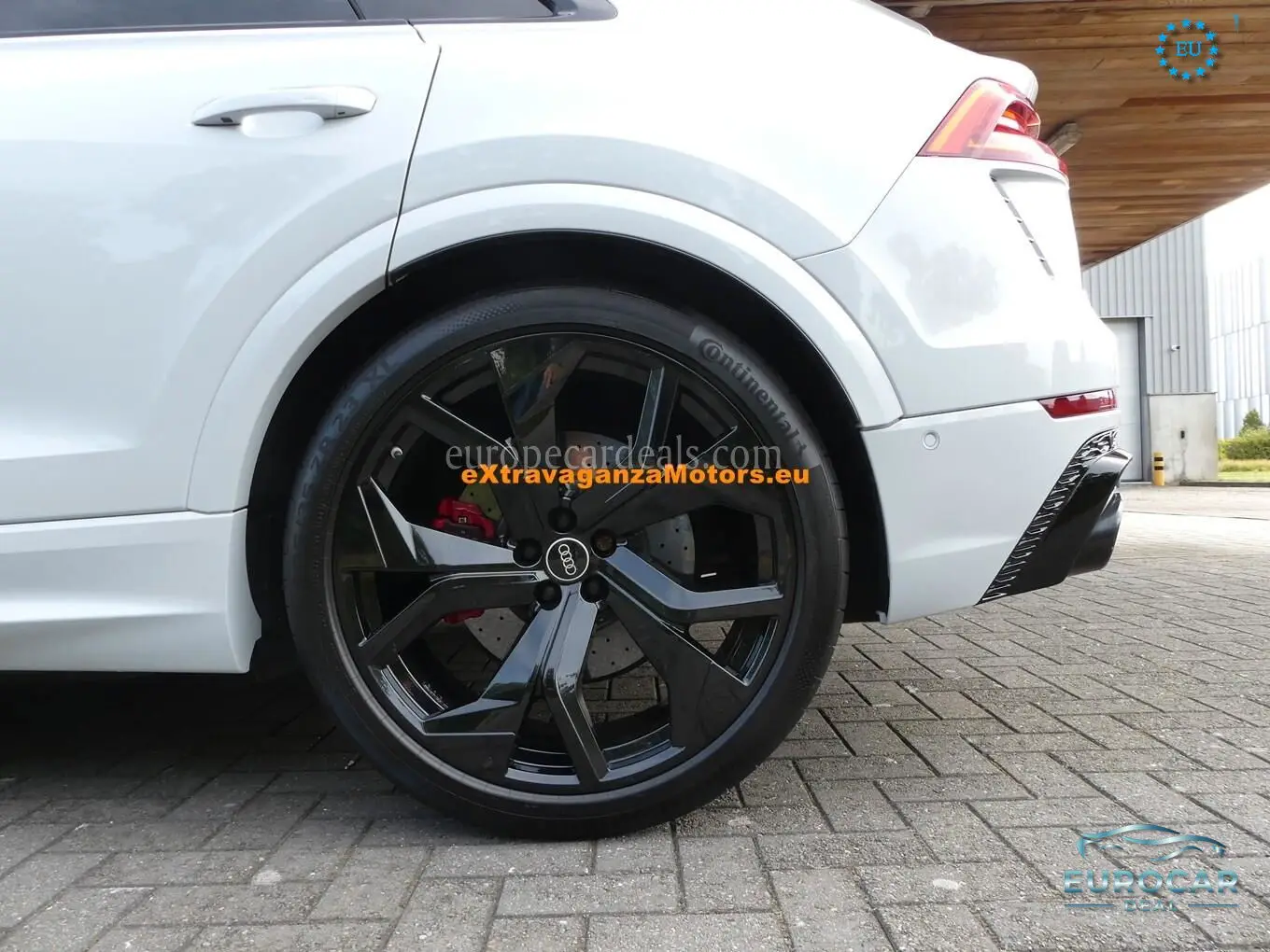 Audi RSQ8