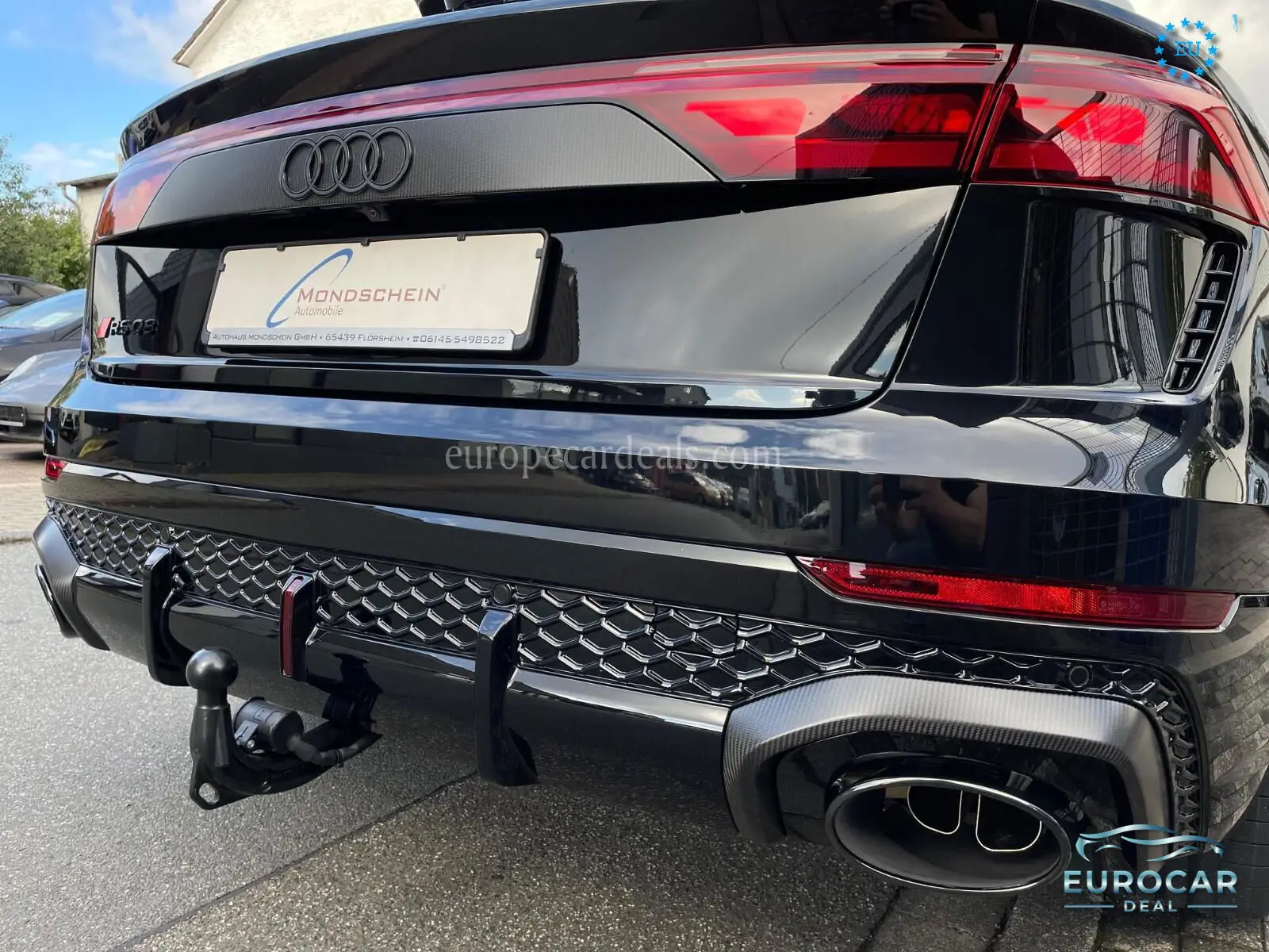 Audi RSQ8