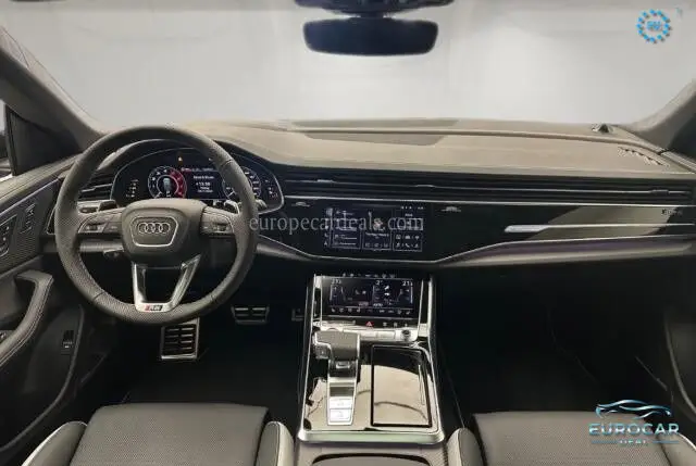 Audi RSQ8