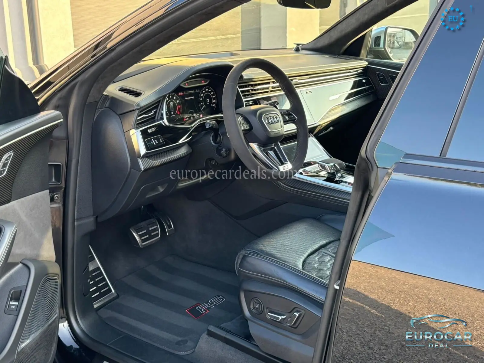 Audi RSQ8