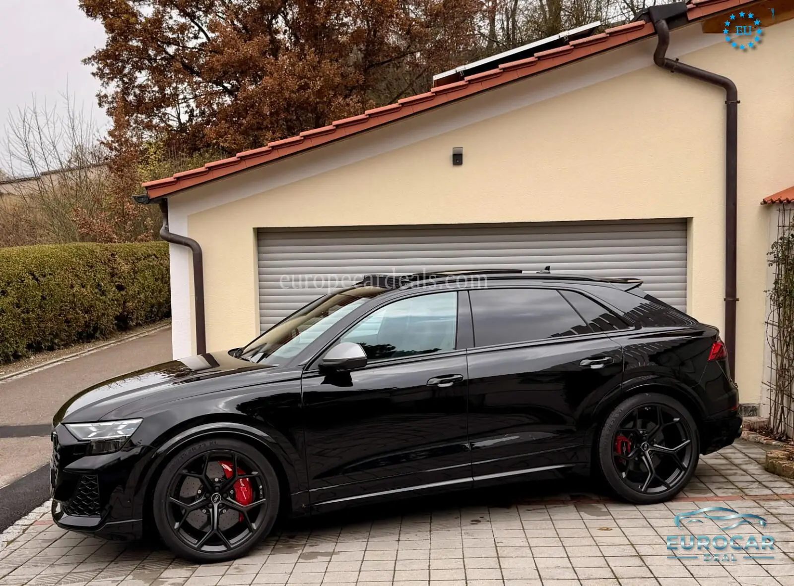 Audi RSQ8
