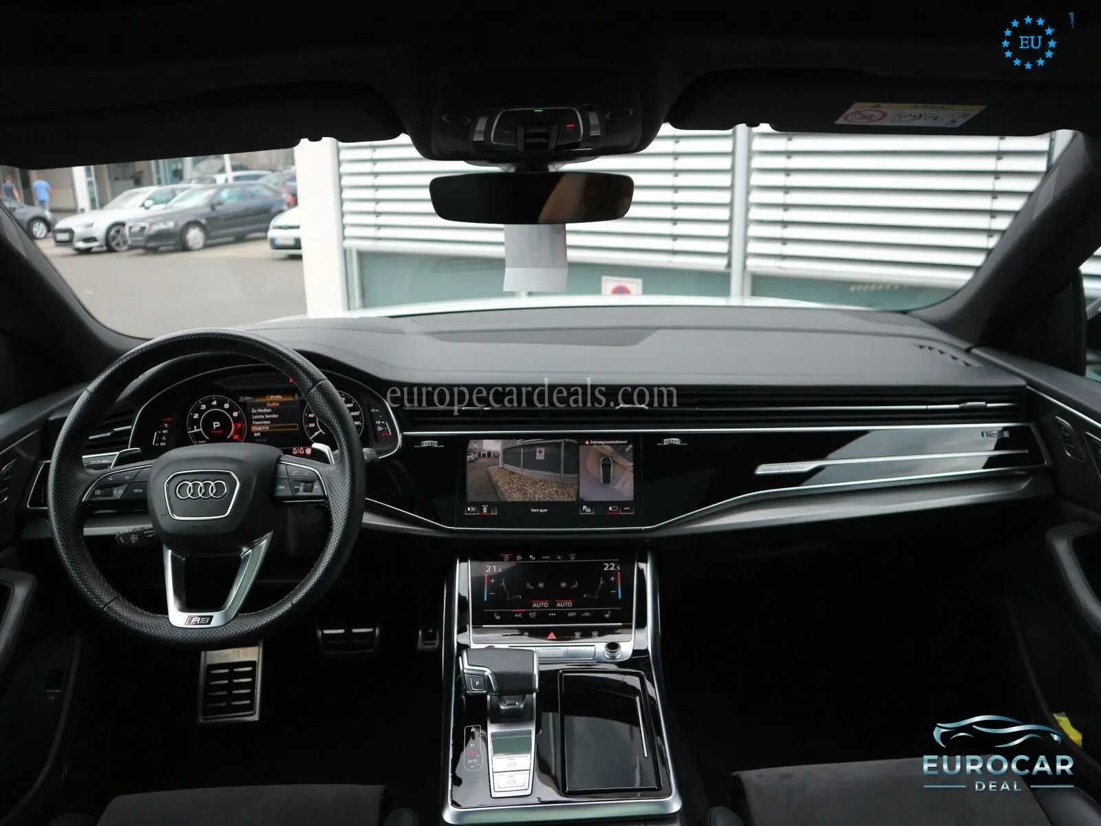 Audi RSQ8