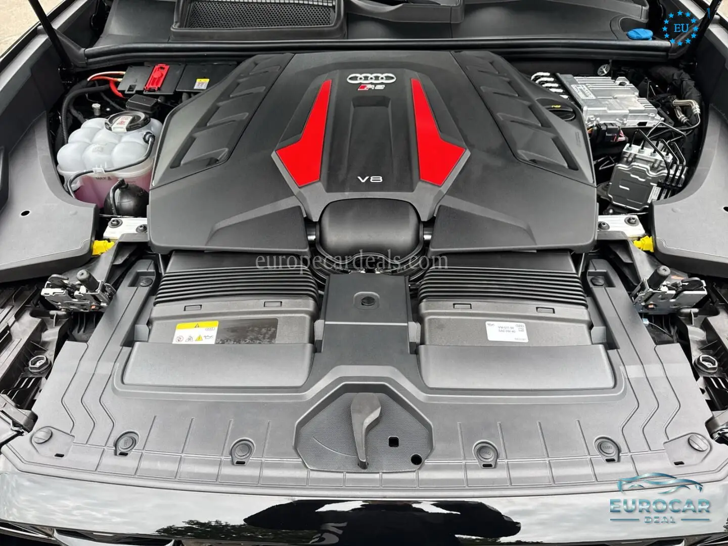 Audi RSQ8