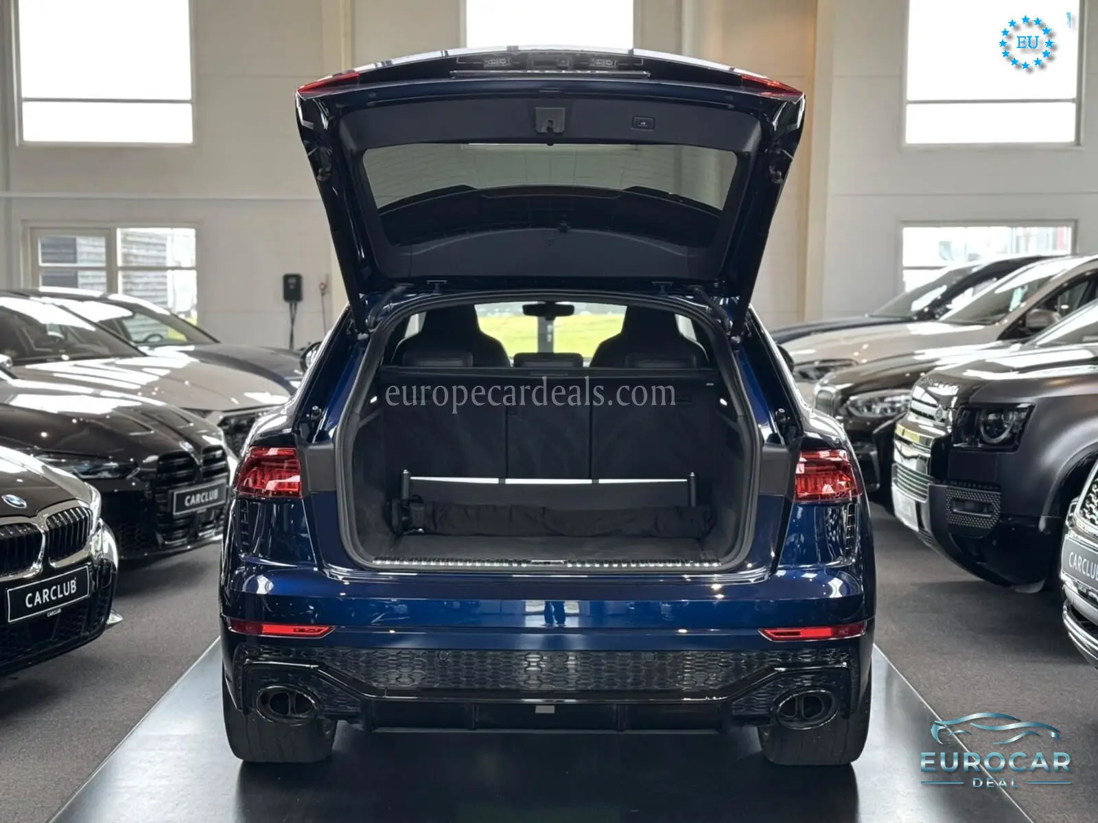 Audi RSQ8