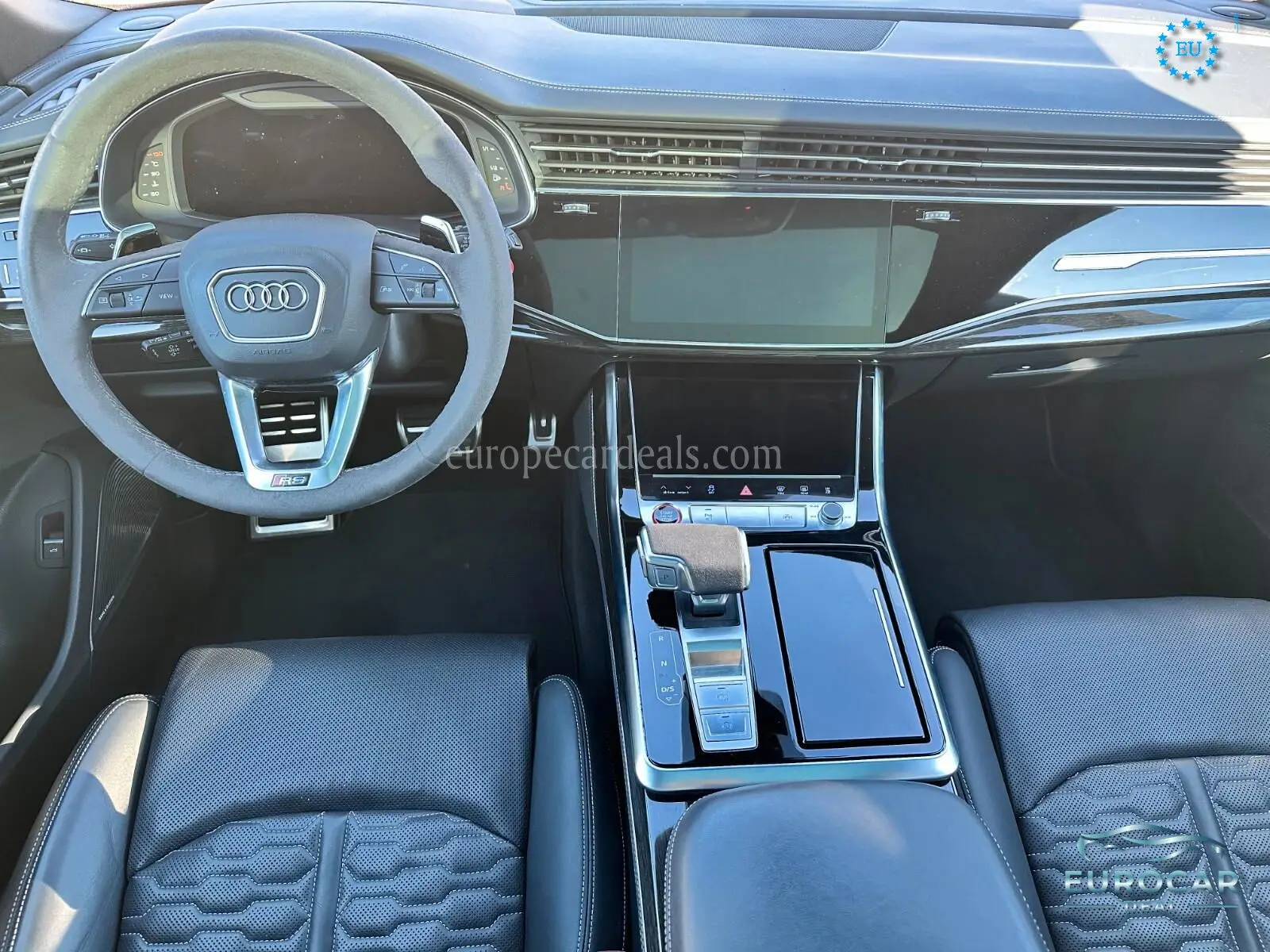 Audi RSQ8