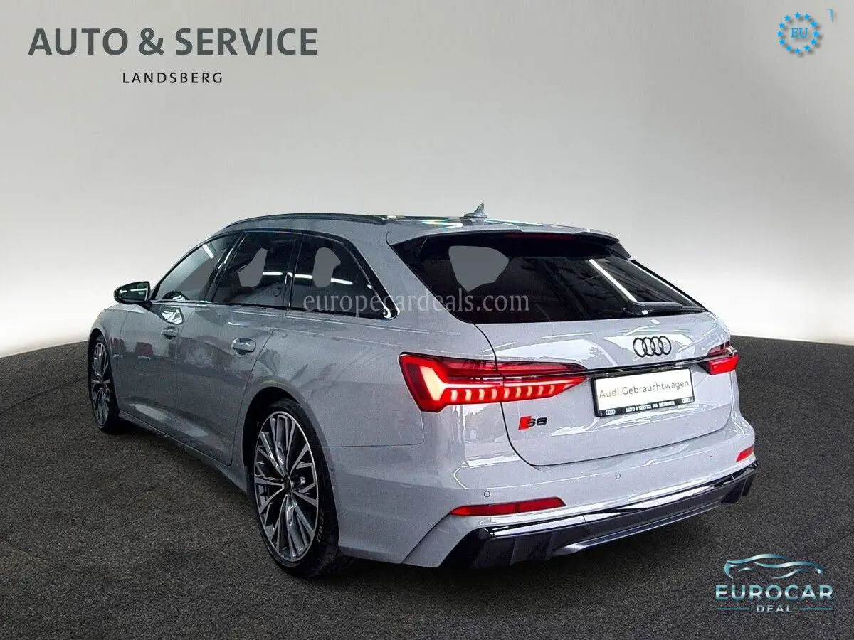 Audi S6