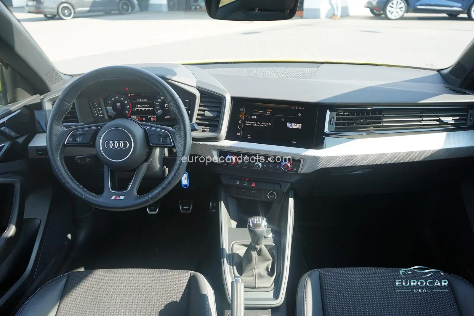 Audi A1
