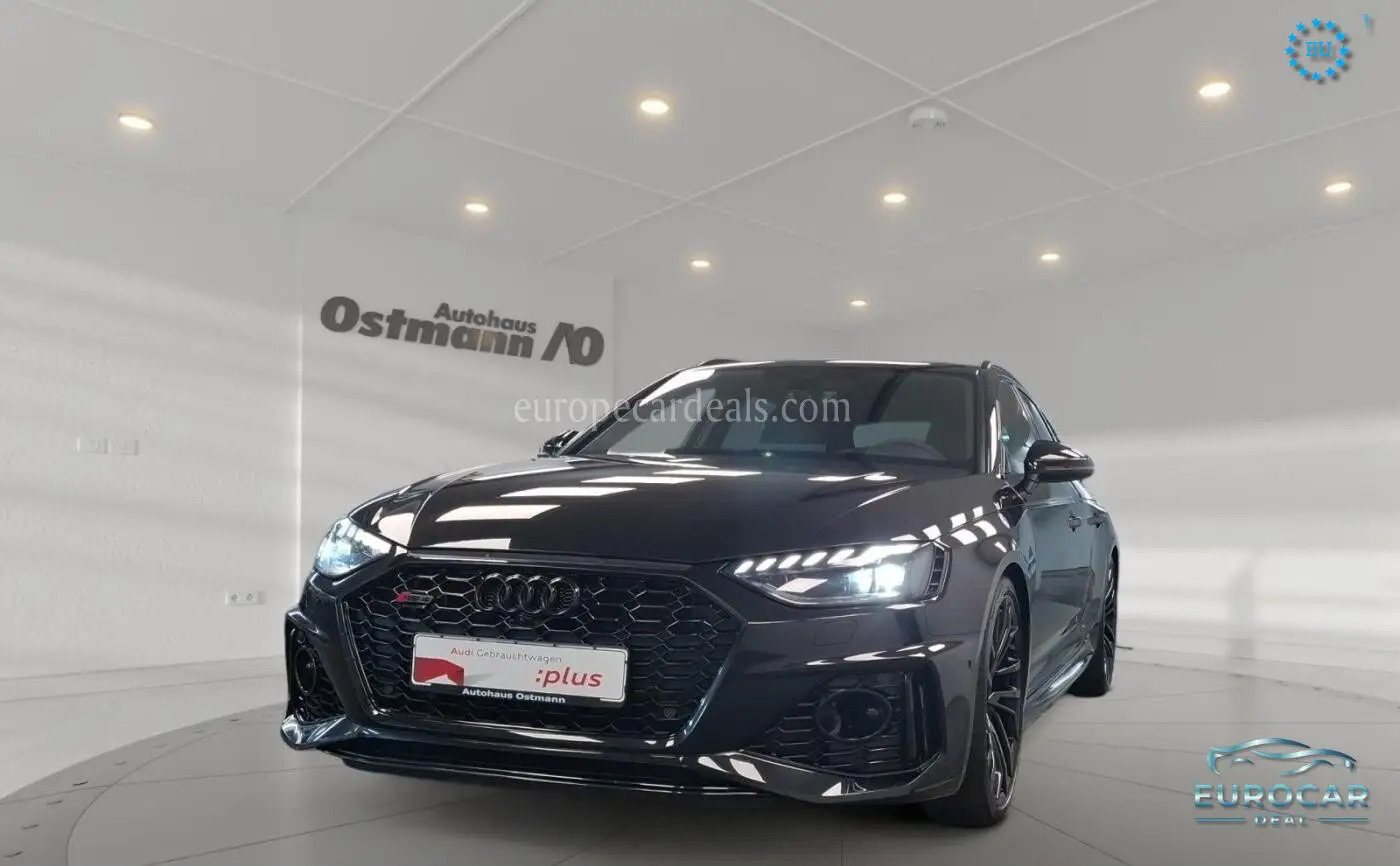 Audi RS4