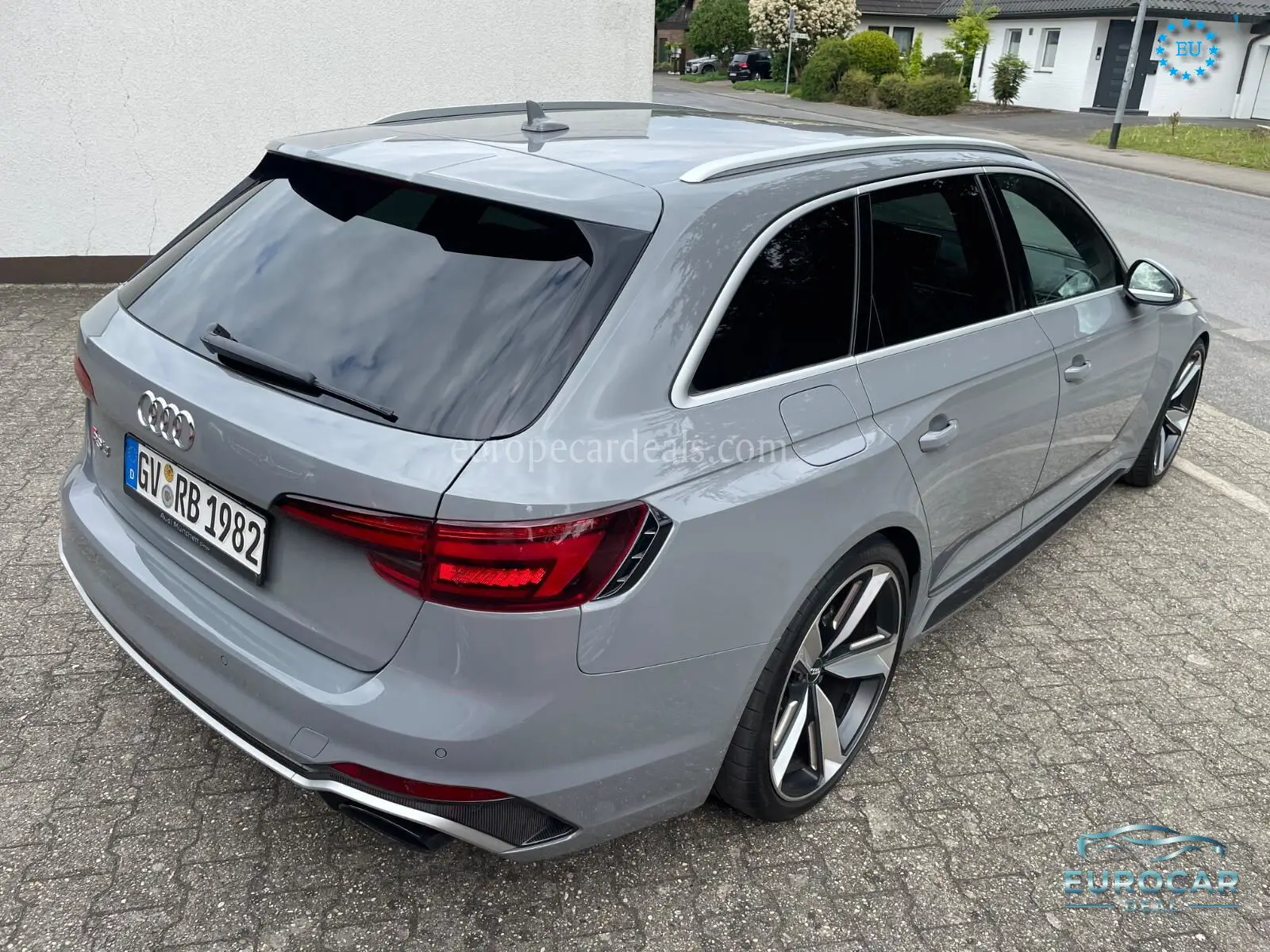 Audi RS4